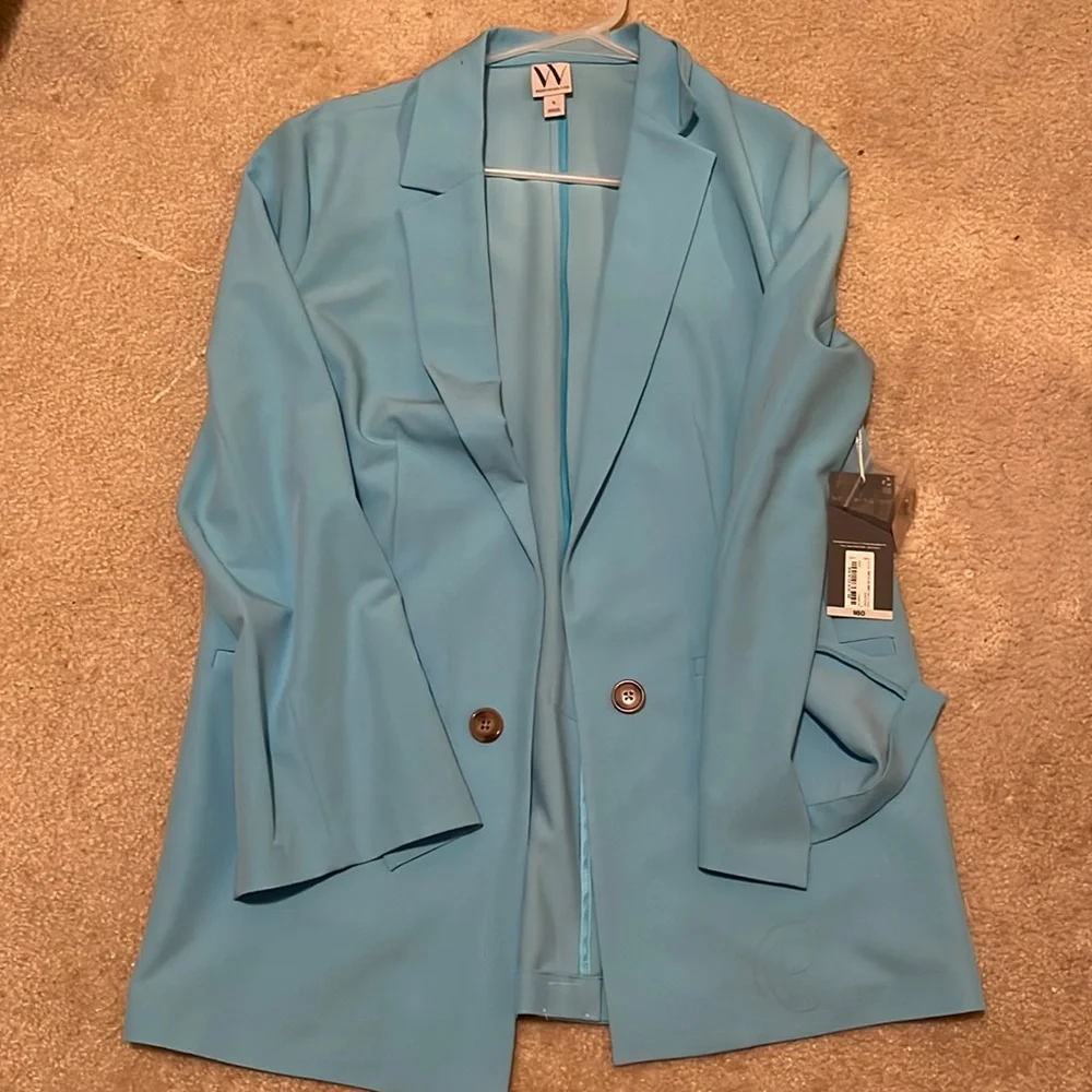 Blazer - Picture 1 of 1